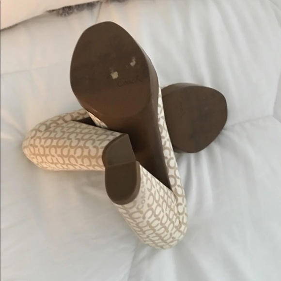 Coach Heels - Picture 3 of 4